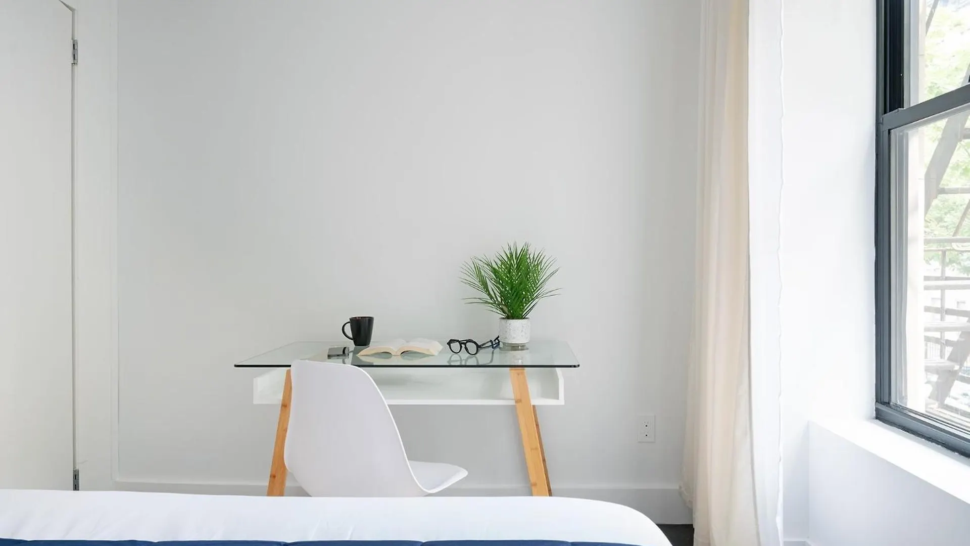 444-2C Beautiful 1Br Midtown West Apartment New York United States